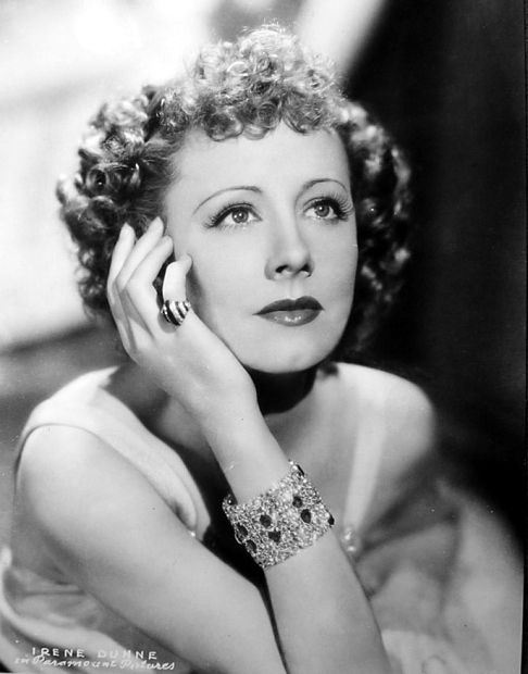 Irene Dunne Fotografia
