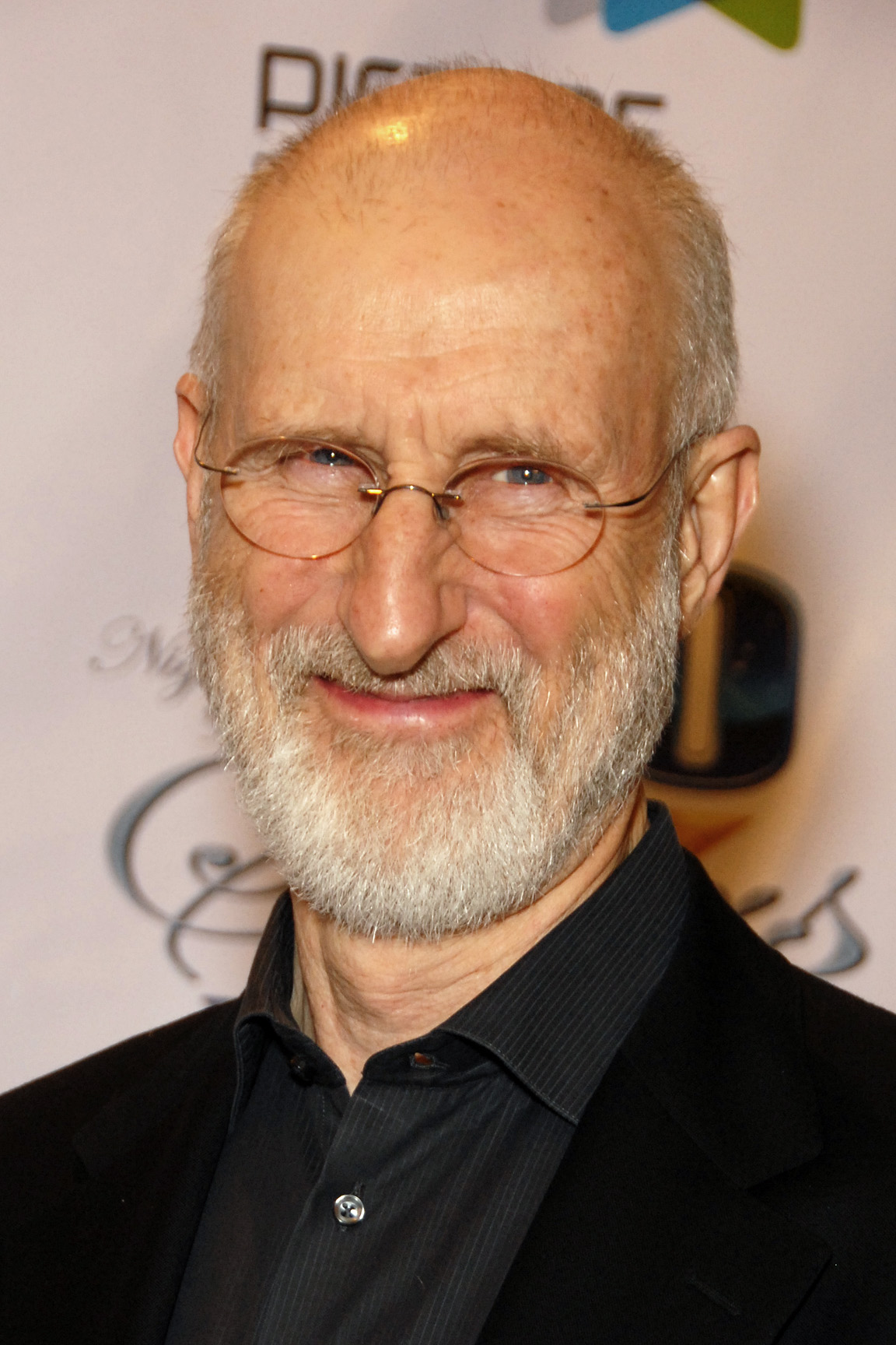 James Cromwell Fotografia