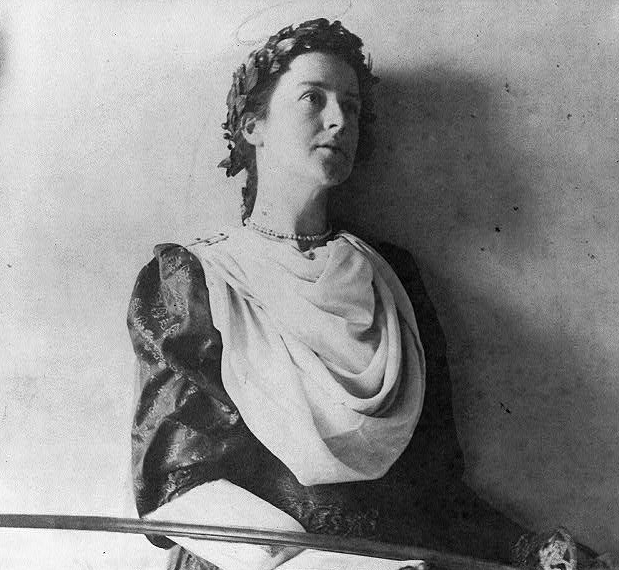 Louise Imogen Guiney Fotografia